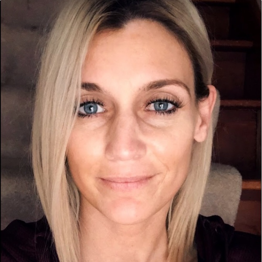 Meet your Posher, Makay